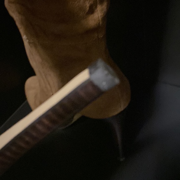 Quadilyn Scrunched Platform Boots - Picture 14 of 16